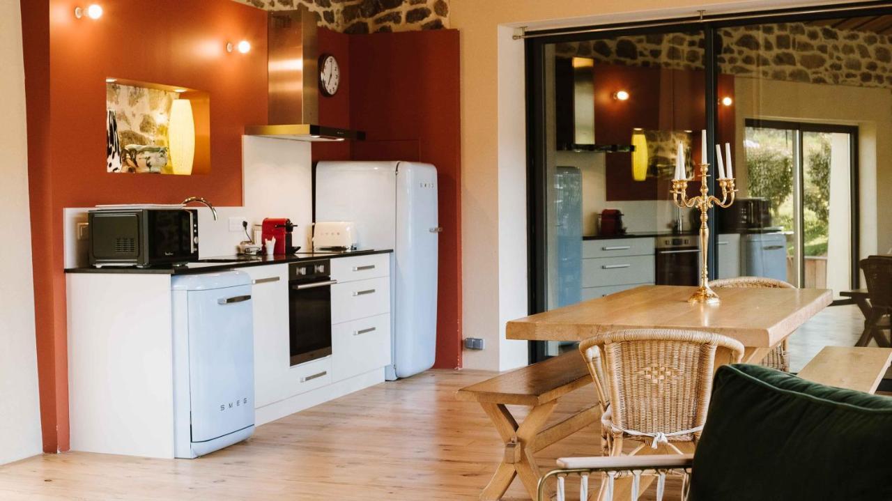 La Chomotte Hotel Saint-Alban-d'Ay Eksteriør billede
