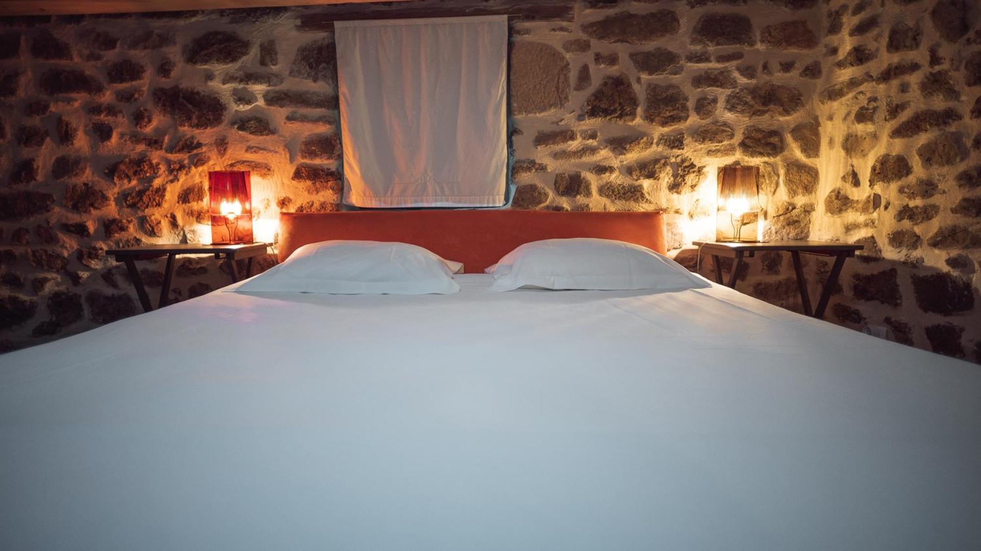 La Chomotte Hotel Saint-Alban-d'Ay Eksteriør billede