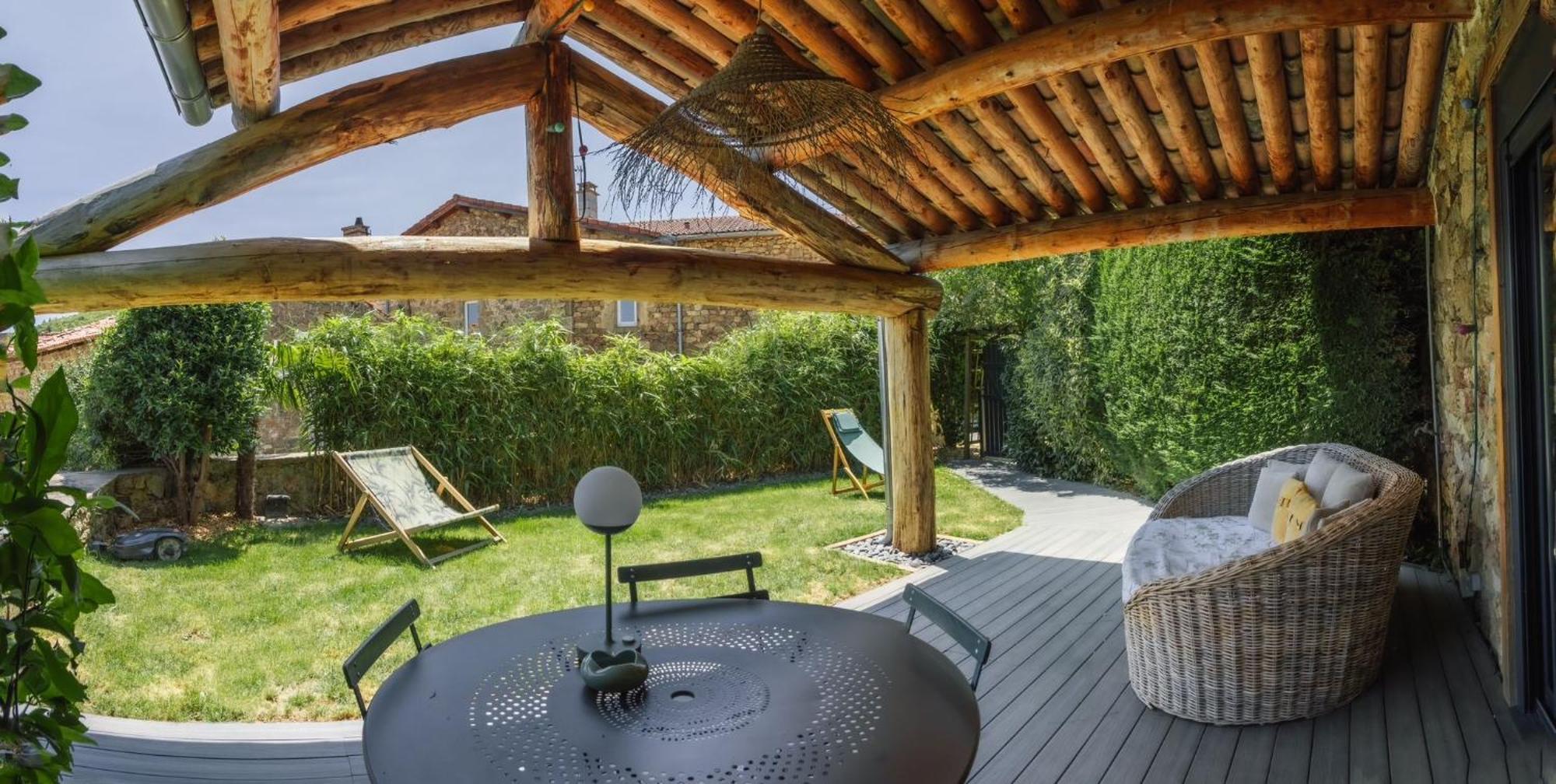 La Chomotte Hotel Saint-Alban-d'Ay Eksteriør billede